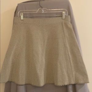 Ann Taylor flirty skirt